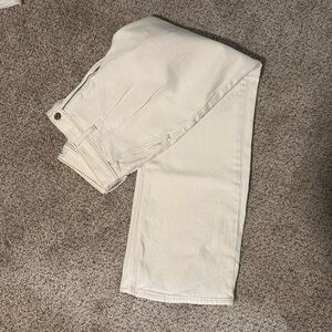 Abercrombie & Fitch The 90’s Relaxed Jean Ultra High Rise